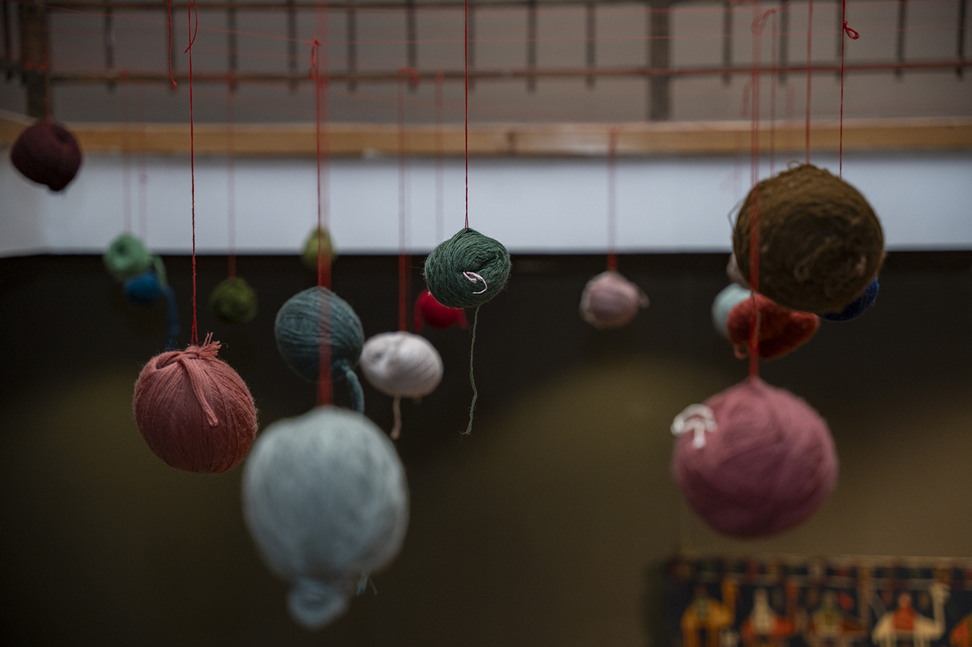 Hər İlmə Bir Hekayə Danışır